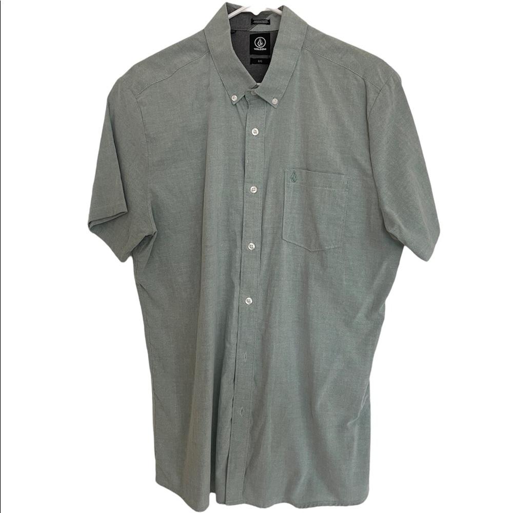 Volcom mens button down shirt, large